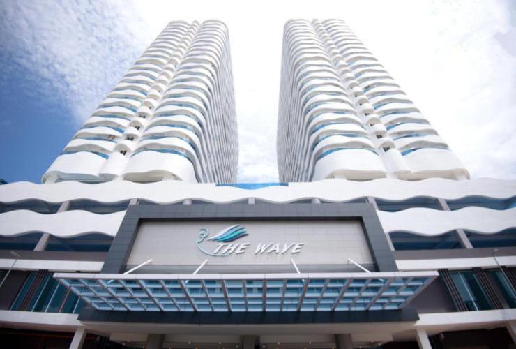 Apartment The Wave Kota Laksamana *